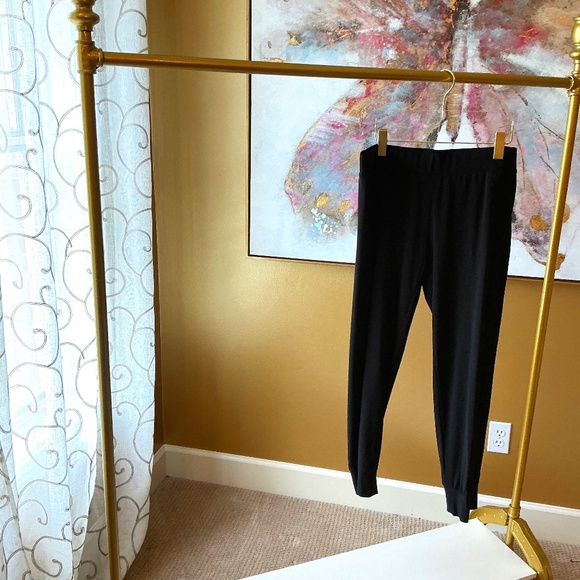 Norma Kamali Black Jogger Pants Size Large - Picture 1 of 5